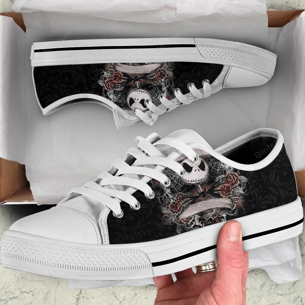 Jack Skellington Women Low Top Canvas Shoes GINNBC71954