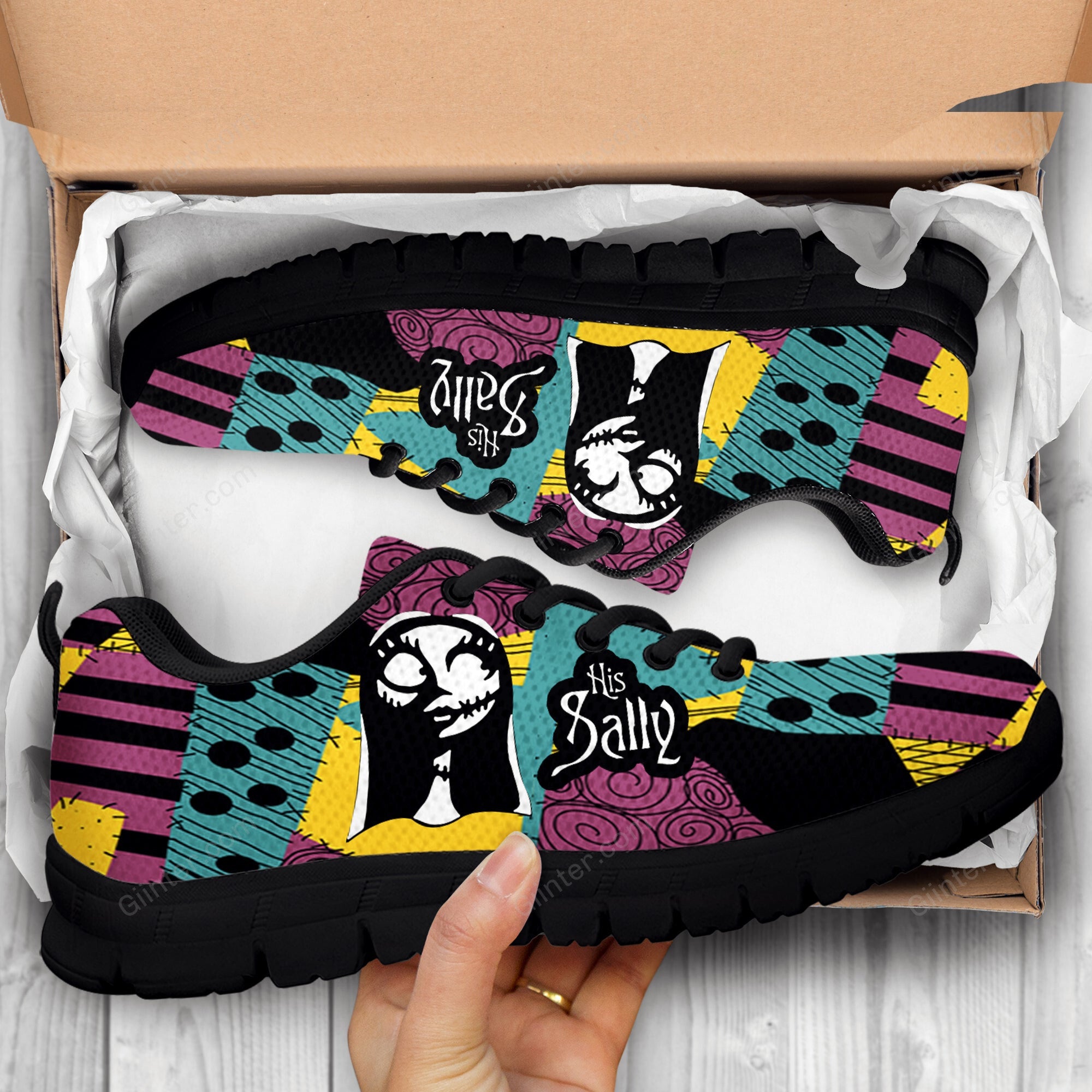 MESH RUNNING SHOES -Jack and Sally Couple