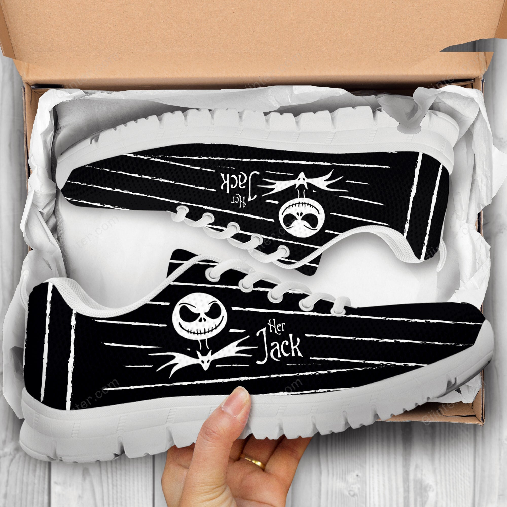 MESH RUNNING SHOES -Jack and Sally Couple