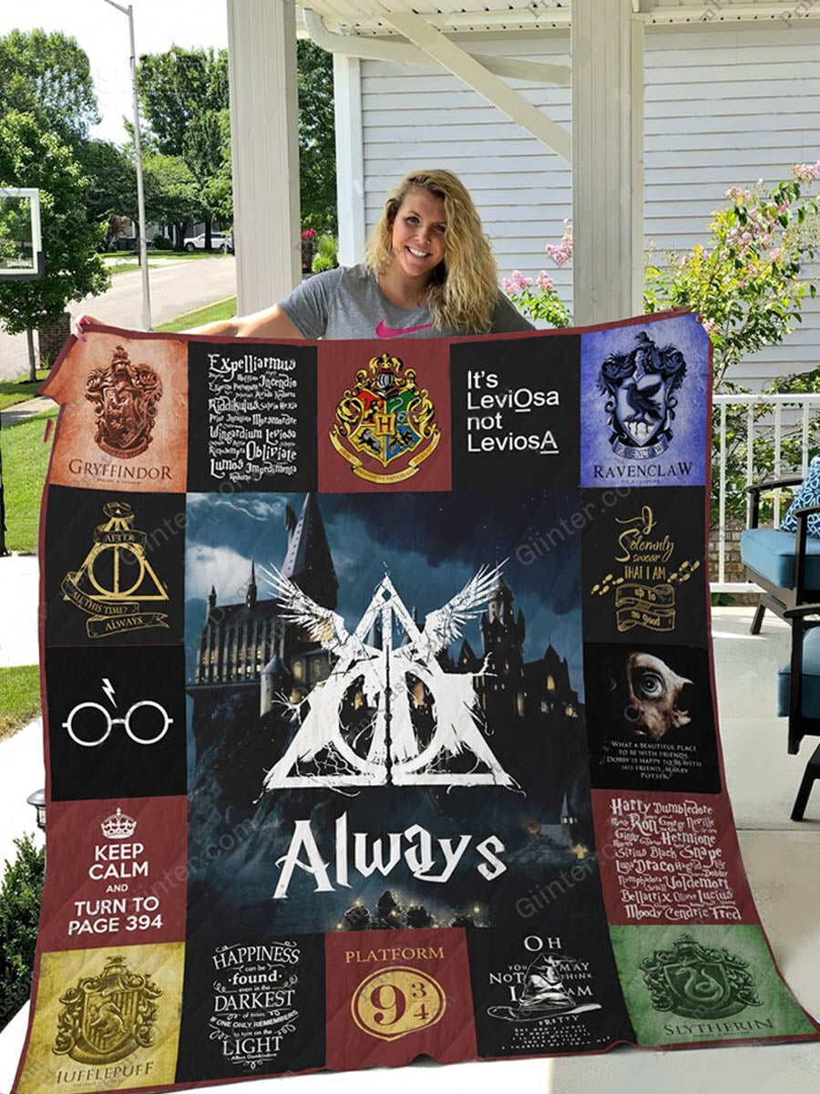 NEW HARRY POTTER QUILT BLANKET