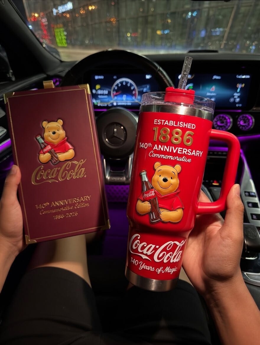 Coca&Pooh 140th Anniversary - Tumbler 40OZ GINPOOH42