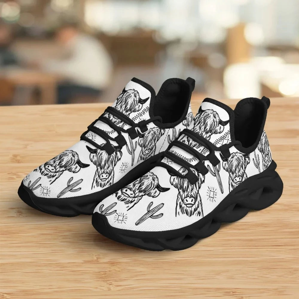 Highland Cow & Cactus Running Max Soul Shoes GINCOW66