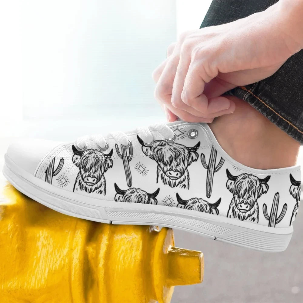 Cute Cow & Cactus Low Top Shoes GINCOW66