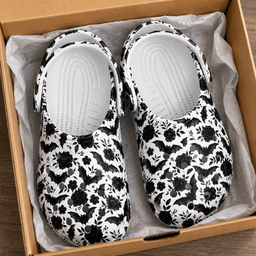 Gothic Bat With Black Roses - Adult/Kid Casual Clogs GINBAT01