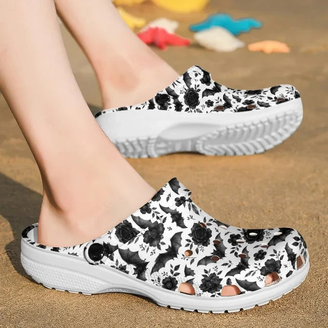 Gothic Bat With Black Roses - Adult/Kid Casual Clogs GINBAT01
